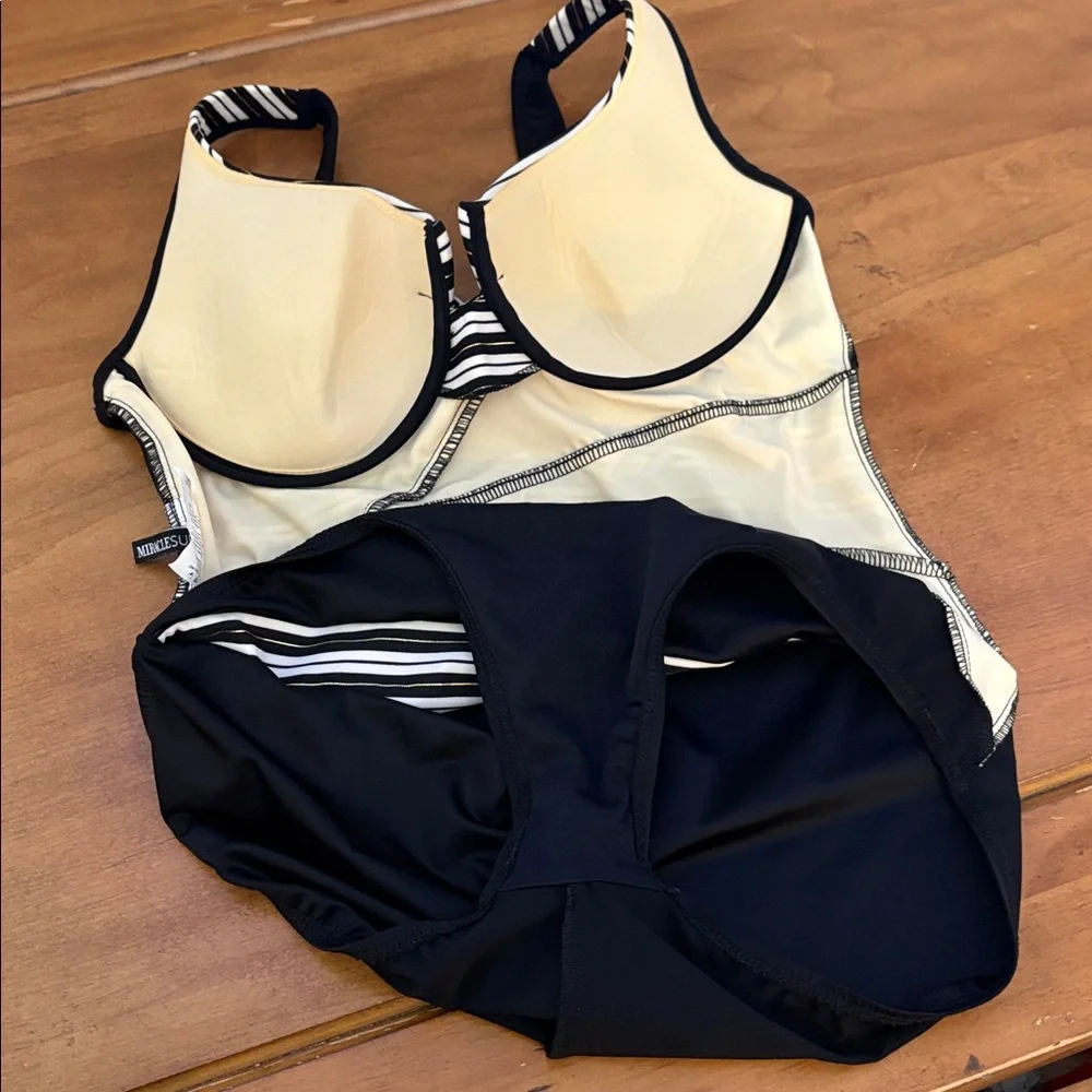 Miraclesuit One Piece Swimsuit in Black White and Gold Stripes Size 16
